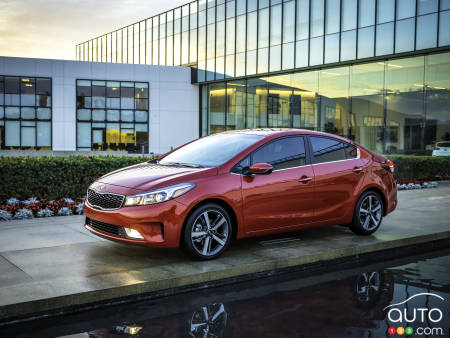 Détroit 2016 : voici la Kia Forte 2017